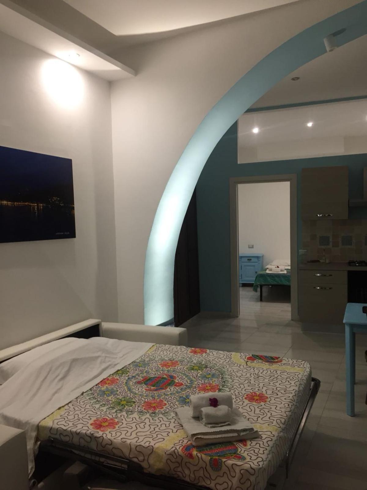 Casa In Borgo Marinaro Apartment Giardini Naxos Bagian luar foto